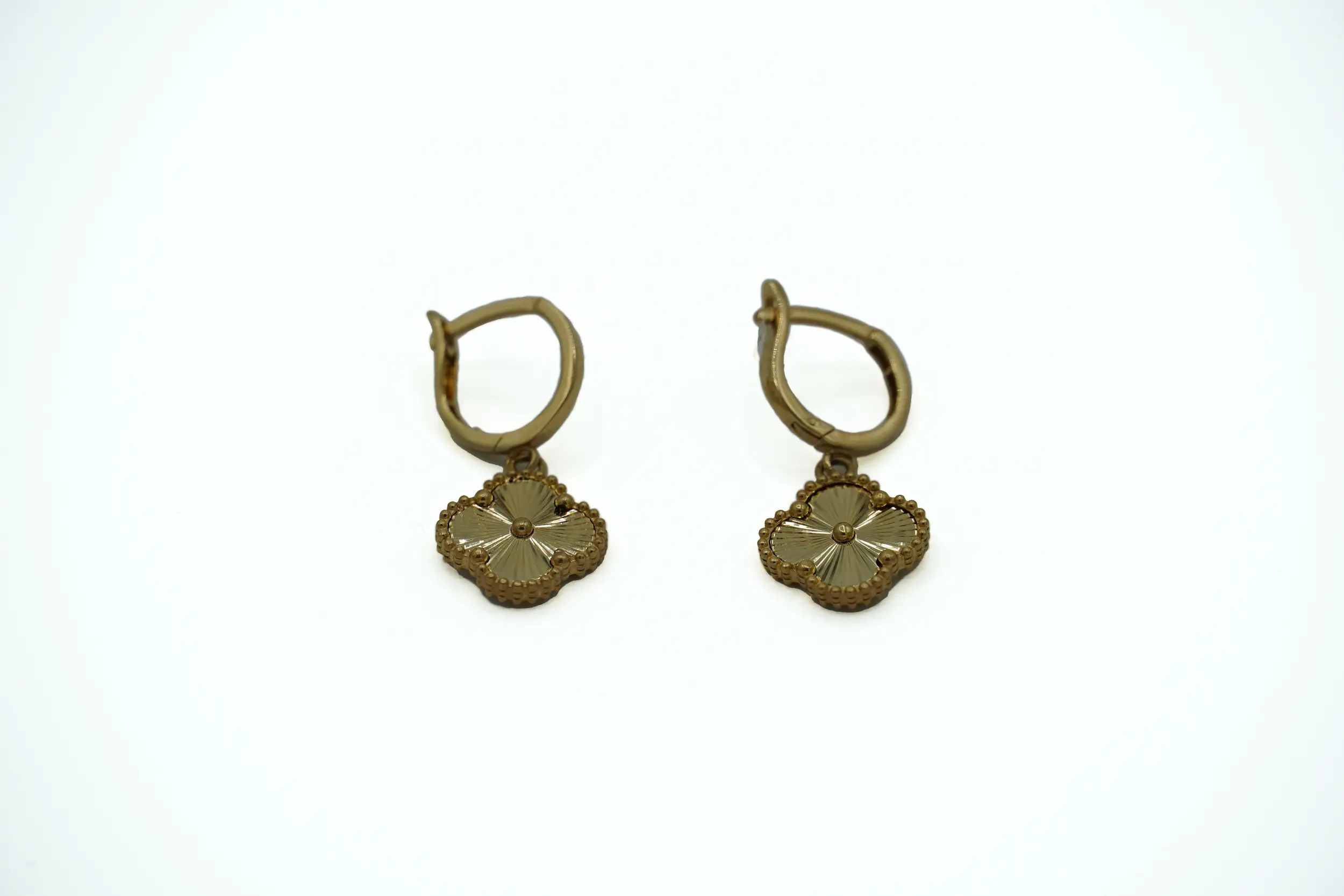 گوشواره کلیپسی ونکلیف van cleef